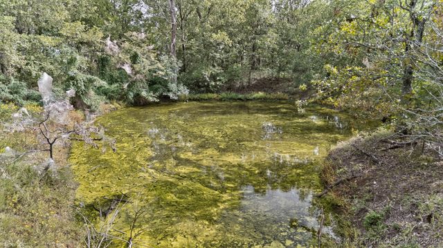 439148 E 60 Road, Welch, OK 74369