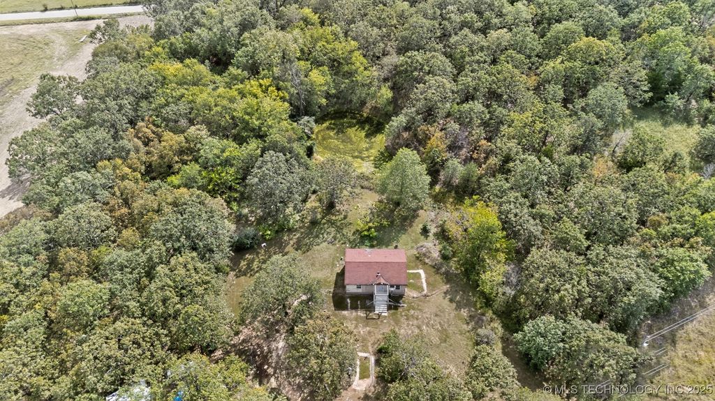 439148 E 60 Road, Welch, OK 74369