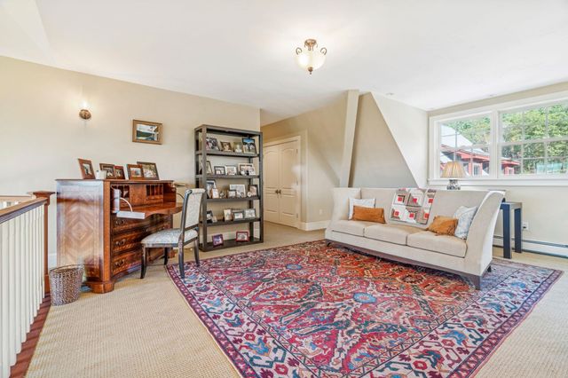 10 Tavern Lane, Lyme, NH 03768