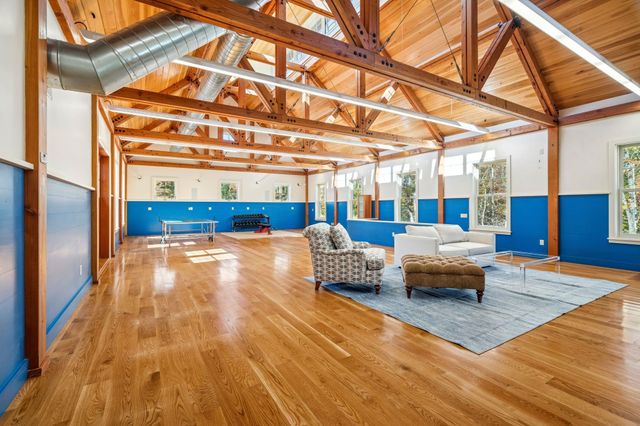 10 Tavern Lane, Lyme, NH 03768