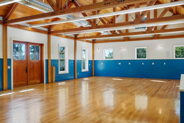 10 Tavern Lane, Lyme, NH 03768