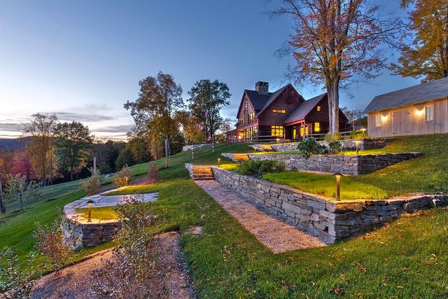 10 Tavern Lane, Lyme, NH 03768