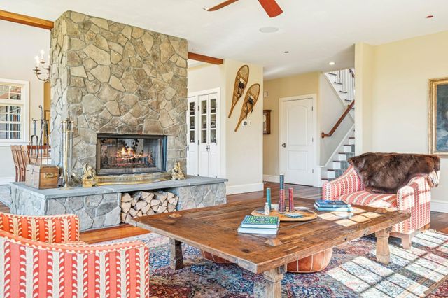 10 Tavern Lane, Lyme, NH 03768