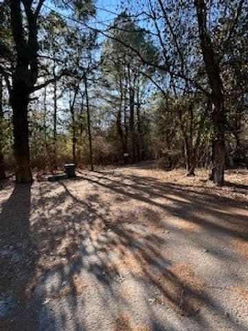 2215 Haskell Heights, Fayetteville, AR 72701