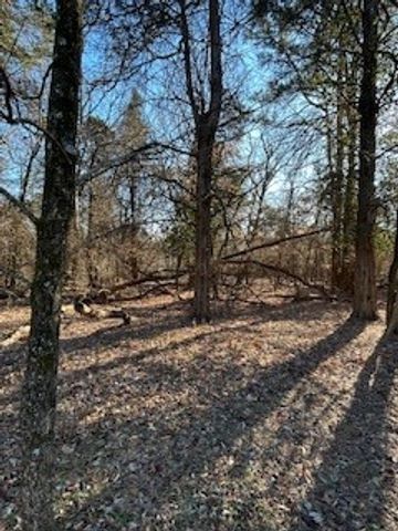 2215 Haskell Heights, Fayetteville, AR 72701