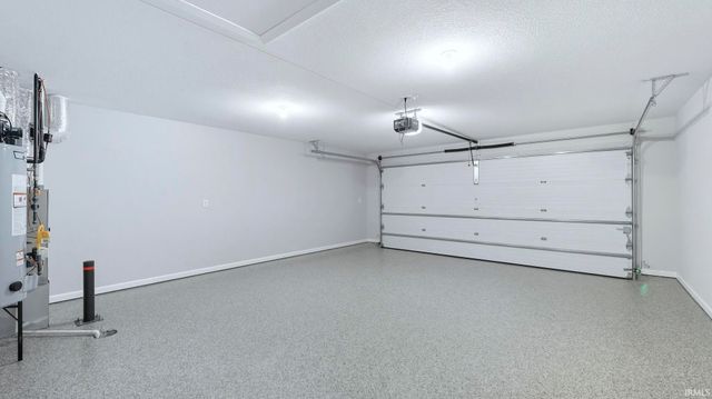 15360 Brimwillow Drive, Huntertown, IN 46748