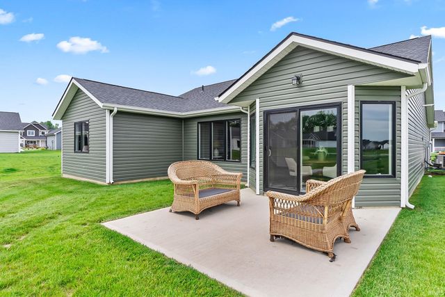 15360 Brimwillow Drive, Huntertown, IN 46748