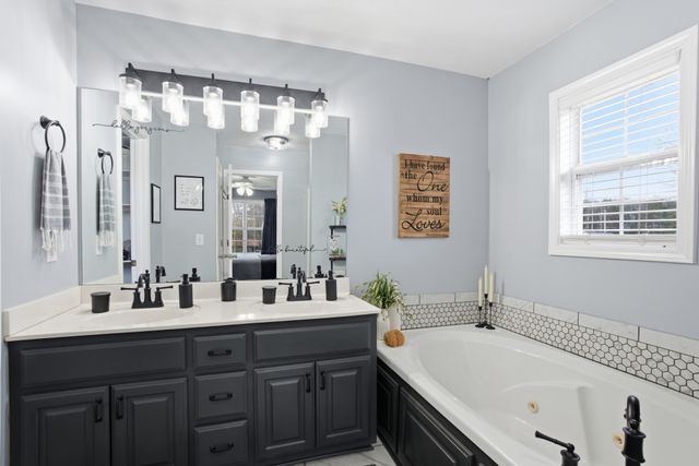 1266 Porter Morris Rd, Chapmansboro, TN 37035