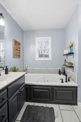 1266 Porter Morris Rd, Chapmansboro, TN 37035