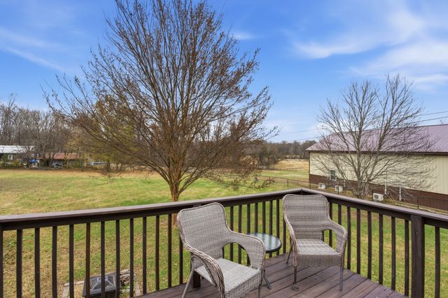 1266 Porter Morris Rd, Chapmansboro, TN 37035