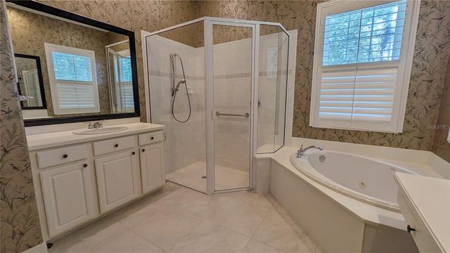 700 SHADOW BAY WAY, Osprey, FL 34229