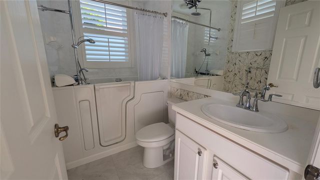 700 SHADOW BAY WAY, Osprey, FL 34229
