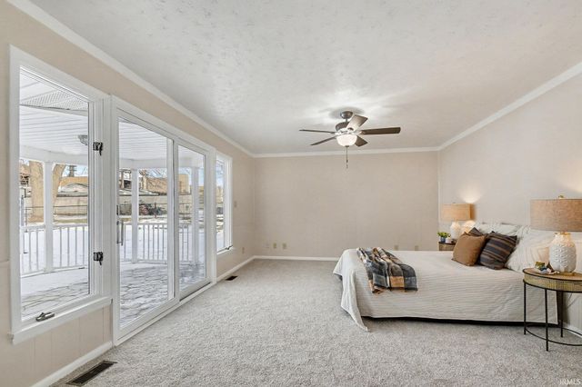 1901 Bay View Drive, Warsaw, IN 46580