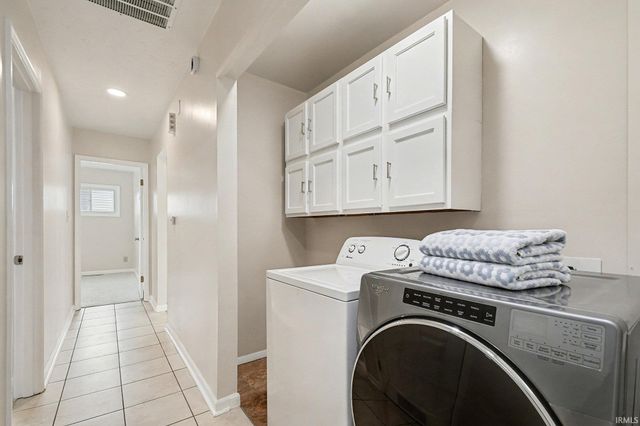 1901 Bay View Drive, Warsaw, IN 46580