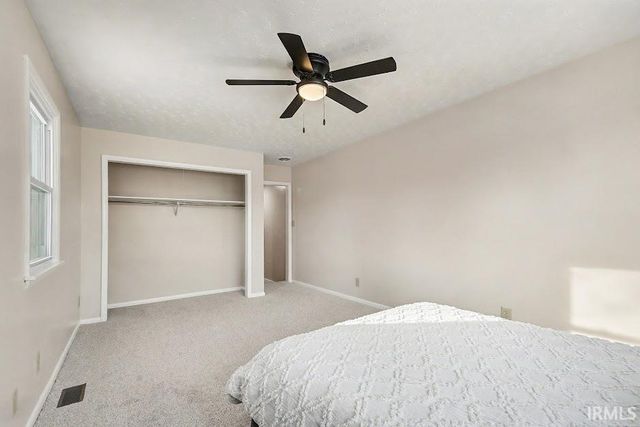 1901 Bay View Drive, Warsaw, IN 46580