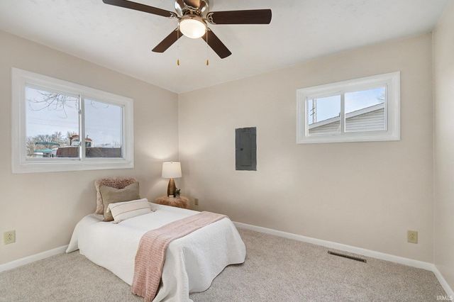 1901 Bay View Drive, Warsaw, IN 46580