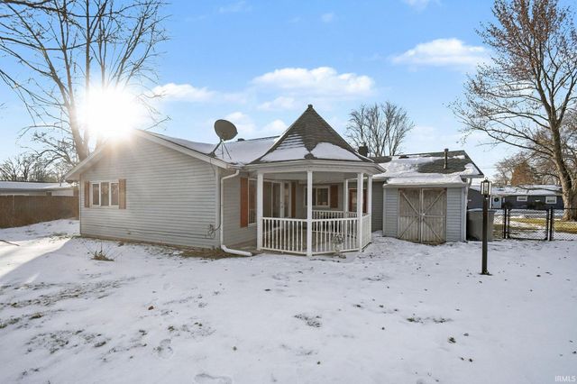 1901 Bay View Drive, Warsaw, IN 46580