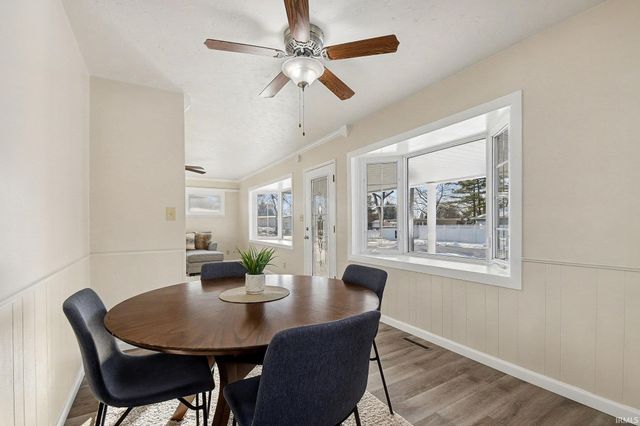 1901 Bay View Drive, Warsaw, IN 46580