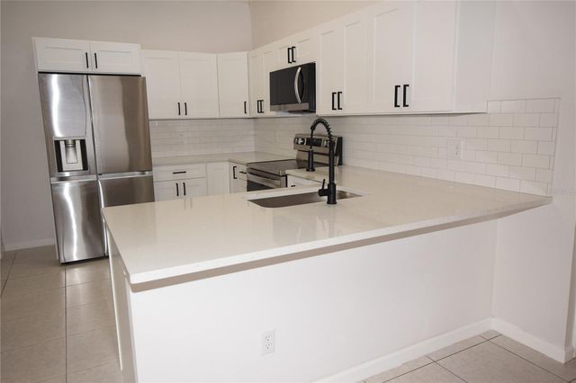 7313 SPRING VILLAS CIRCLE, Orlando, FL 32819