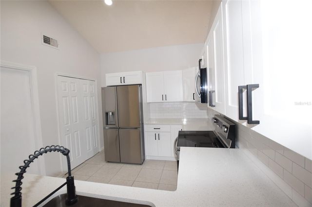 7313 SPRING VILLAS CIRCLE, Orlando, FL 32819