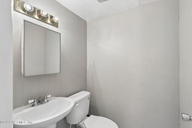 356 TIDEWATER Circle W, Jacksonville, FL 32211