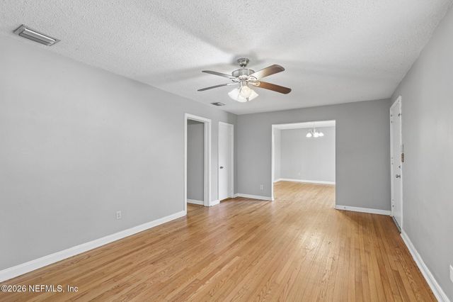 356 TIDEWATER Circle W, Jacksonville, FL 32211