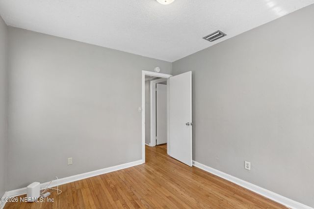 356 TIDEWATER Circle W, Jacksonville, FL 32211