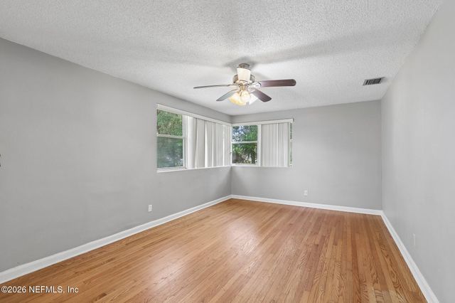 356 TIDEWATER Circle W, Jacksonville, FL 32211
