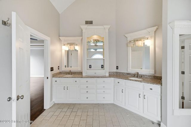 6209 Burnham Pl, Prospect, KY 40059
