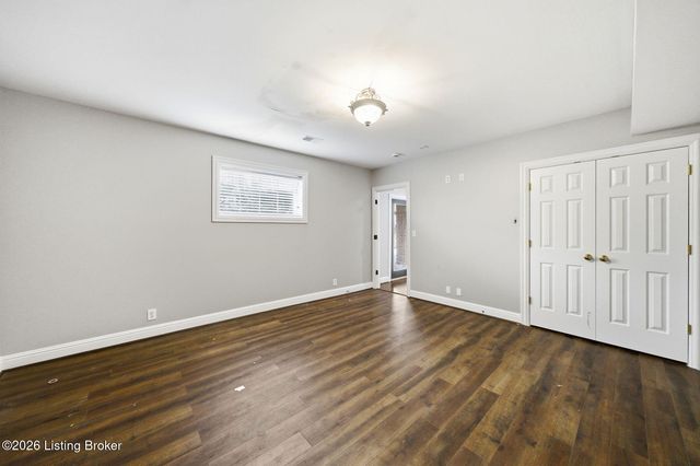 6209 Burnham Pl, Prospect, KY 40059