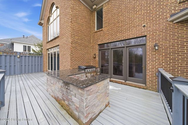 6209 Burnham Pl, Prospect, KY 40059