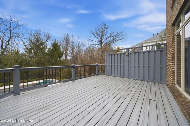 6209 Burnham Pl, Prospect, KY 40059