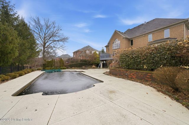 6209 Burnham Pl, Prospect, KY 40059