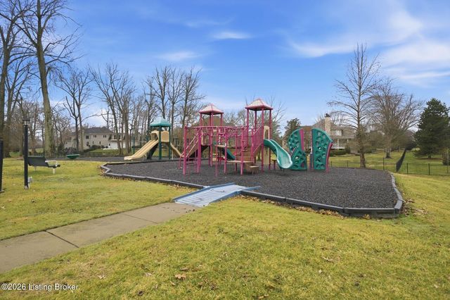 6209 Burnham Pl, Prospect, KY 40059