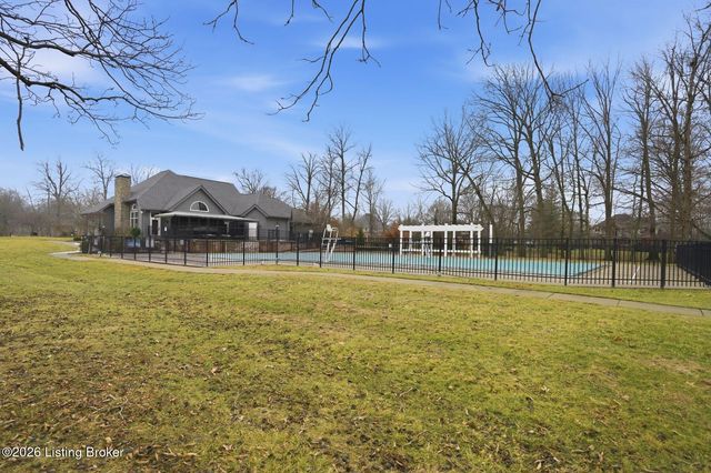 6209 Burnham Pl, Prospect, KY 40059