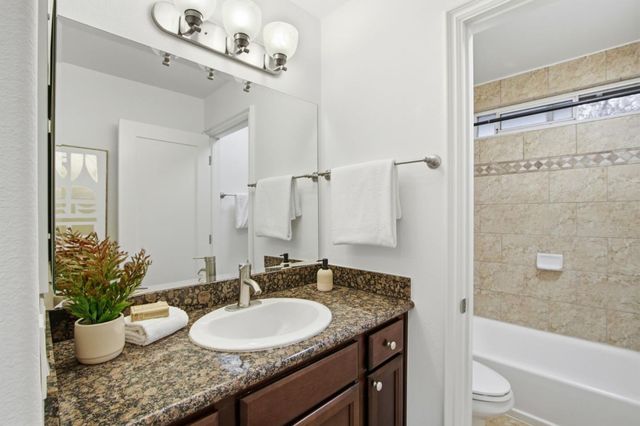 4970 Cherry Avenue 203, San Jose, CA 95118