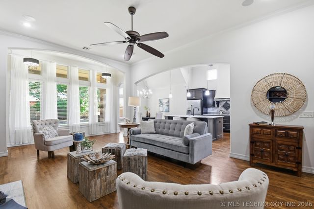 10709 E 100th Place S, Tulsa, OK 74133