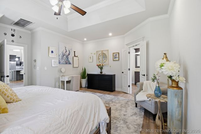 10709 E 100th Place S, Tulsa, OK 74133