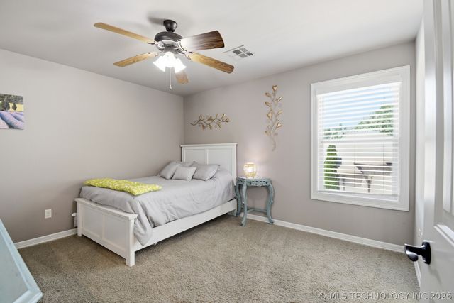 10709 E 100th Place S, Tulsa, OK 74133