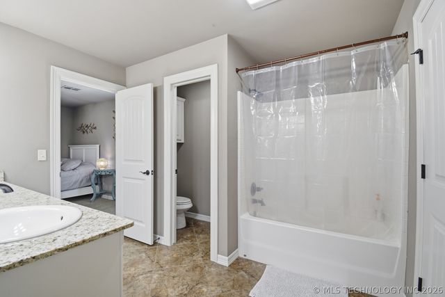 10709 E 100th Place S, Tulsa, OK 74133