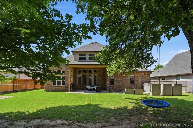 10709 E 100th Place S, Tulsa, OK 74133
