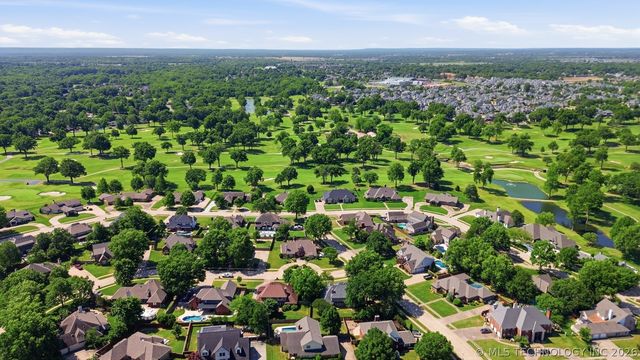 10709 E 100th Place S, Tulsa, OK 74133