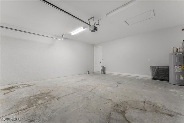 1013 NE 39th TER, Cape Coral, FL 33909