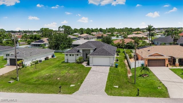 1013 NE 39th TER, Cape Coral, FL 33909