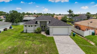 1013 NE 39th TER, Cape Coral, FL 33909