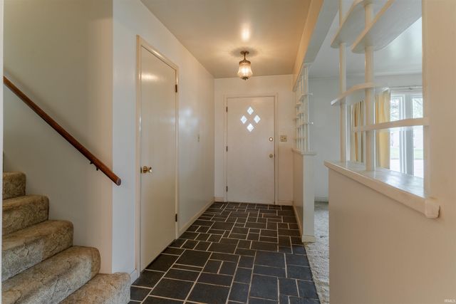 309 Vista Drive, Mount Vernon, IN 47620