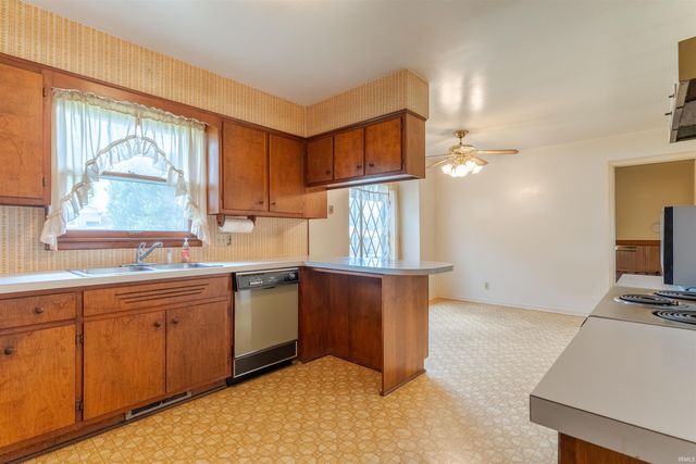 309 Vista Drive, Mount Vernon, IN 47620