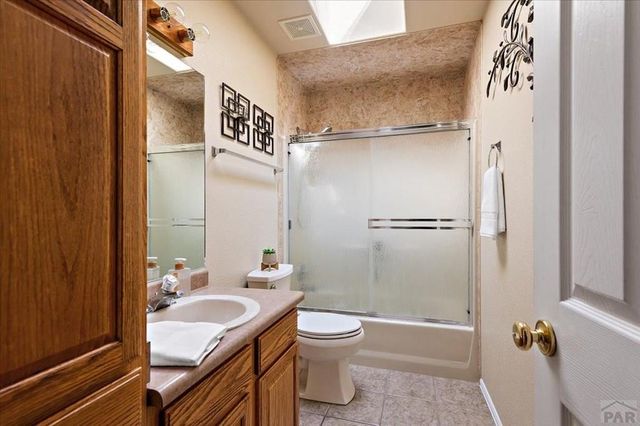 303 E Larchmont Dr, Pueblo West, CO 81007