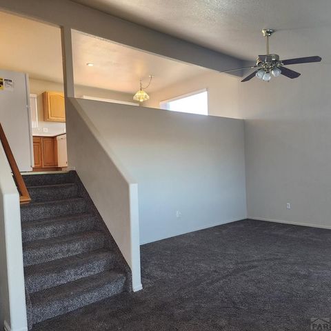 303 E Larchmont Dr, Pueblo West, CO 81007