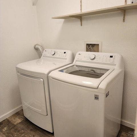 303 E Larchmont Dr, Pueblo West, CO 81007